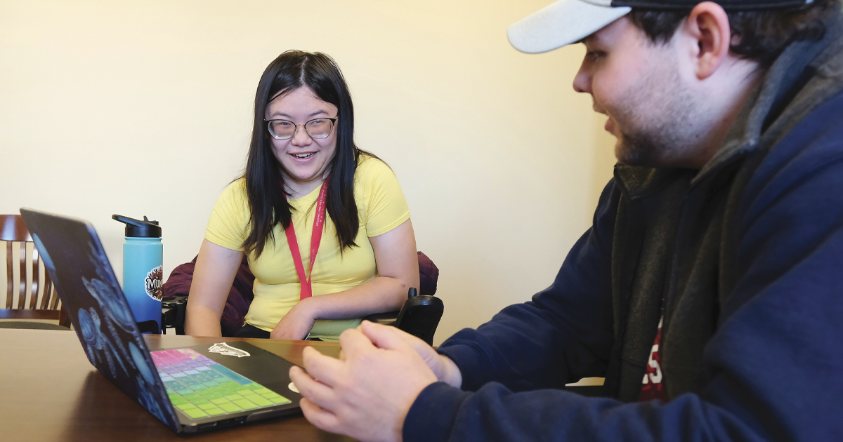 Amelia Stirm with another student